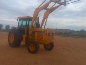 Chamberlain 4280 Tractor