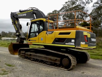 9/2021 VOLVO EC300DL 30 TONNE TRACKED EXCAVATOR