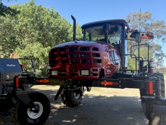 2022 Macdon M155 Windrower with D140 Front