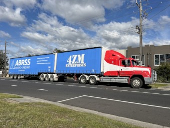1994 Freightliner FL112 Prime Mover