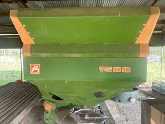 Amazone ZA-Max Fertiliser Spreader