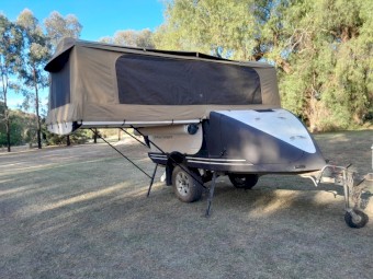 2004 Ultimate Enterprise Offroad Camper Trailer