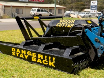 4 Blade Slasher Elgra helping you slash through your tasks effortlessly.