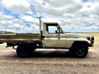 1985 HJ75 Landcruiser Ute