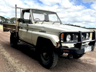 1985 HJ75 Landcruiser Ute