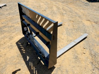 Bobcat / Skid Steer Loader Forks