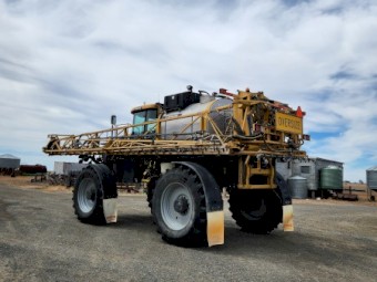 2012 Rogator 1300 SP Boom Sprayer