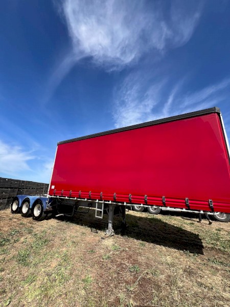 2014 Tautliner Vawdrey 12 Pallet A Trailer