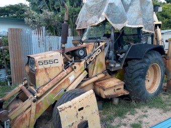 Ford 555C Backhoe