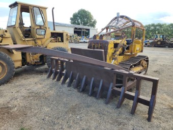 Caterpillar D4D Dozer