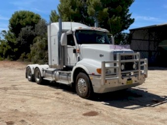 2007 International 9200 Prime Mover