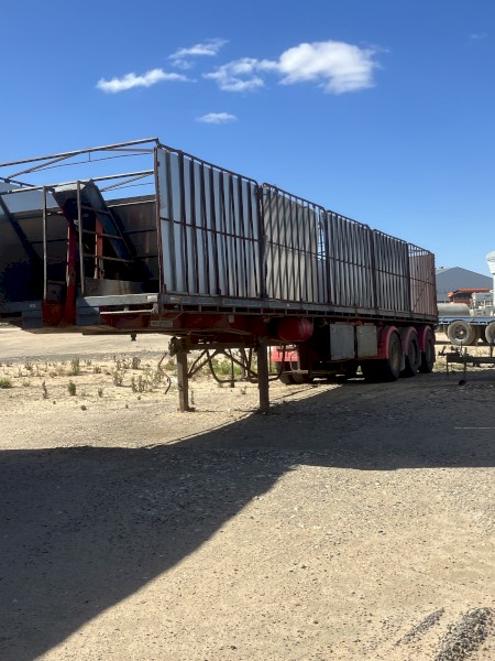 1989 Lusty Convertible Trailer