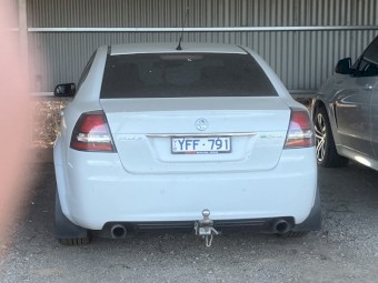 2011 Holden VE Calais Sedan