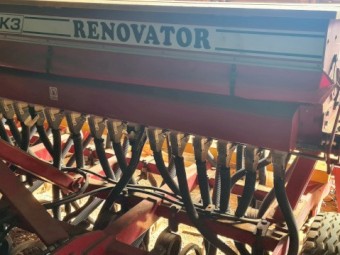 2004 Duncan MK3 Renovator Seed Drill 19 Run with Discs and Coulters & Spares