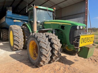 John Deere 8120 Tractor