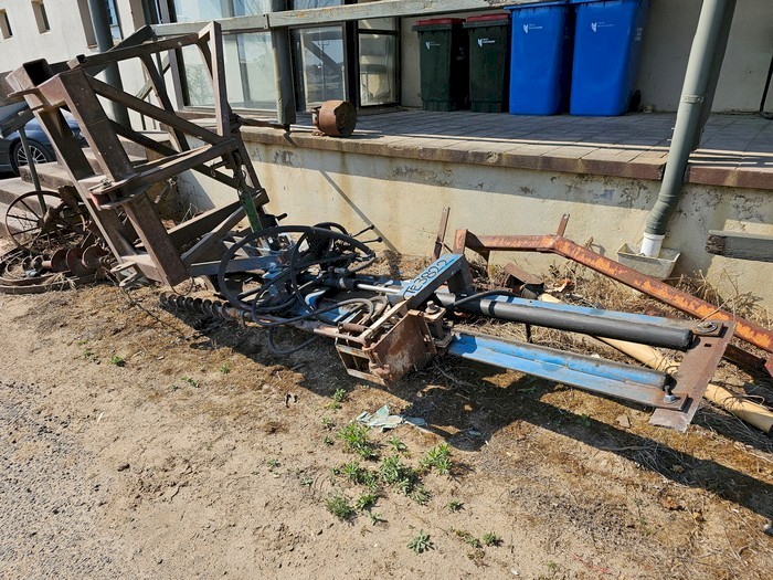 Stevlyon Hydraulic Post Driver