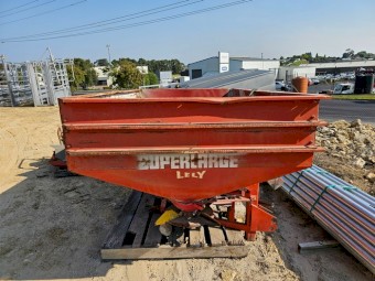 Lely 3PL Twin Spinner Fertiliser Spreader