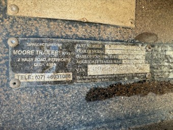 2007 Moore Tri Axle Pig Trailer