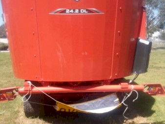 2022 Kuhn Vertical Mixer Profile 2DL