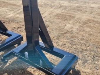 Brand New JCB Telehandler Engineered Lifting Jib. 3000KG rated. Australian made, 9mm RHS Frame. 40mm Qfit lugs, 1300mm reach.