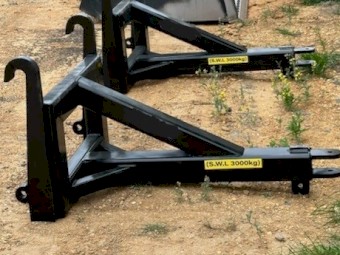 Brand New JCB Telehandler Engineered Lifting Jib. 3000KG rated. Australian made, 9mm RHS Frame. 40mm Qfit lugs, 1300mm reach.