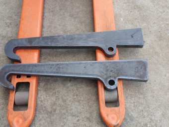 JCB Qfit Lugs / Brackets. Weld on.