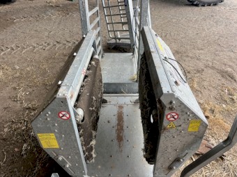 Peak Hill Immobilizer