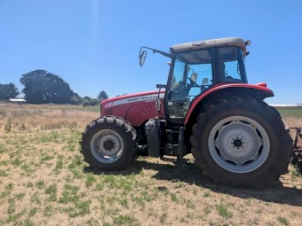 2009 Massey Ferguson 6465 Tractor