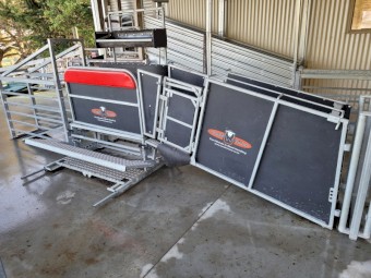 Sheep yards - complete Norton 400 head semi-permanent - oval/bugle. Loading ramp, v race, 3 way drafter, Combi Clamp