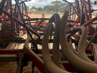 30ft Horward Bagshaw Scaribar with Simplicity Air Cart