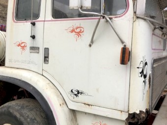 International 3070 prime mover 