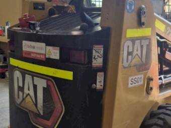 2021 CAT 226B3 Skid Steer Loader with 4 in 1 Bucket