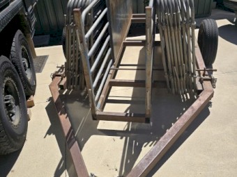 Portable sheep yards