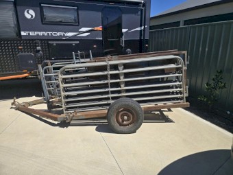 Portable sheep yards