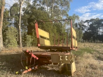 New Holland 1096 Bale Stacker