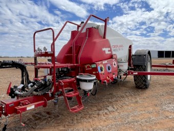 2022 Croplands Weedit 7000/36 Boom Spray