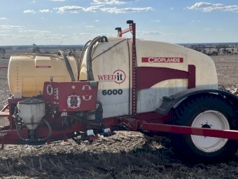 2018 Croplands Weedit 6000L Boom Spray