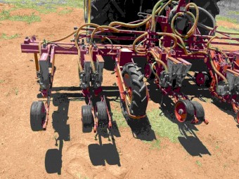 2003 Gaspardo V12 small seed  air seeder