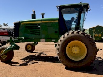 2011 John Deere D450 Windrower