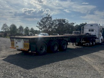 1987 44ft  Freighter Flat Top