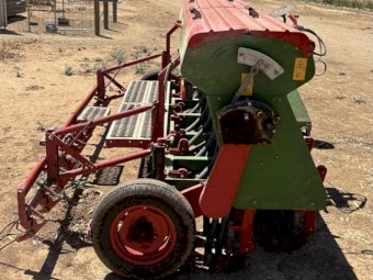 2010 Irtem Seed Drill UD 3000
