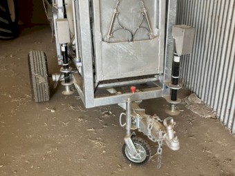 Clipex Sheep Handler