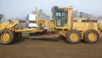 2000 Cat 12H Grader 
