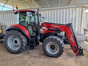 Case IH Farmall 115U Tractor with Loader