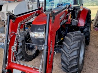Case IH Farmall 115U Tractor with Loader