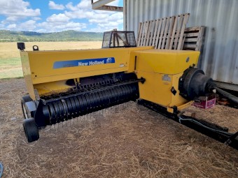 2013 New Holland BC 5070 Small Square Baler