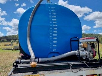 Volvo FL7 Water Truck