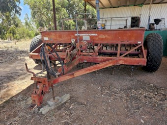 6.2 International Combine