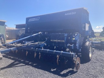Agrowdrill AD 230