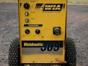 Weldmatic 305 mig welder